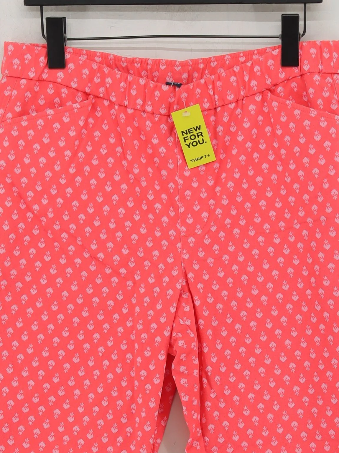 Lands End Women's Trousers UK 16 Pink Floral Cotton with Elastane Straight Capri - Image 3