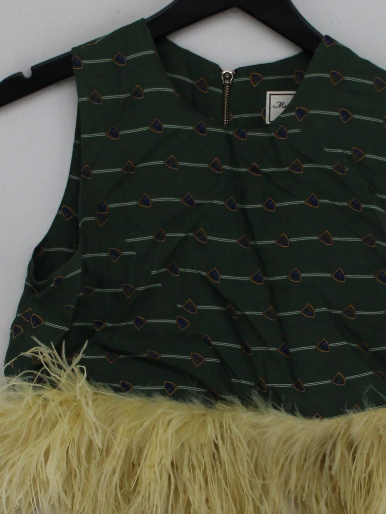 Maison Marcelle Women's Top M Green Silk with Animal Fur Basic New with tags - Image 3