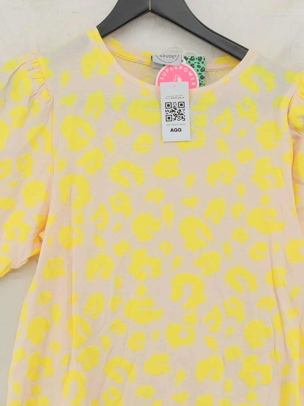 Scamp & Dude Women's T-Shirt M Yellow Viscose with Elastane Basic New with tags - Image 3