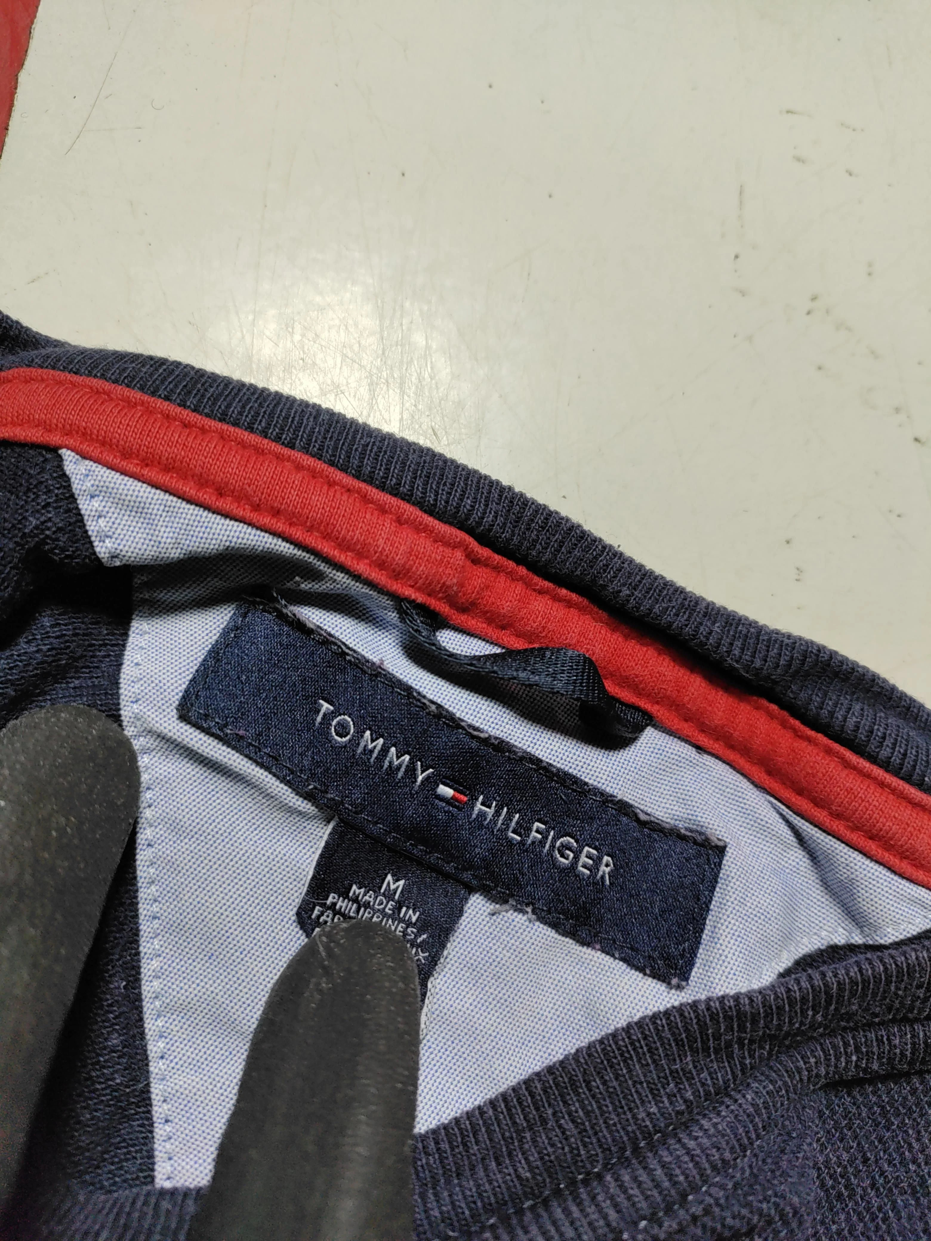 Tommy Hilfiger Men's T-Shirt M Blue Striped 100% Cotton Basic - Image 5