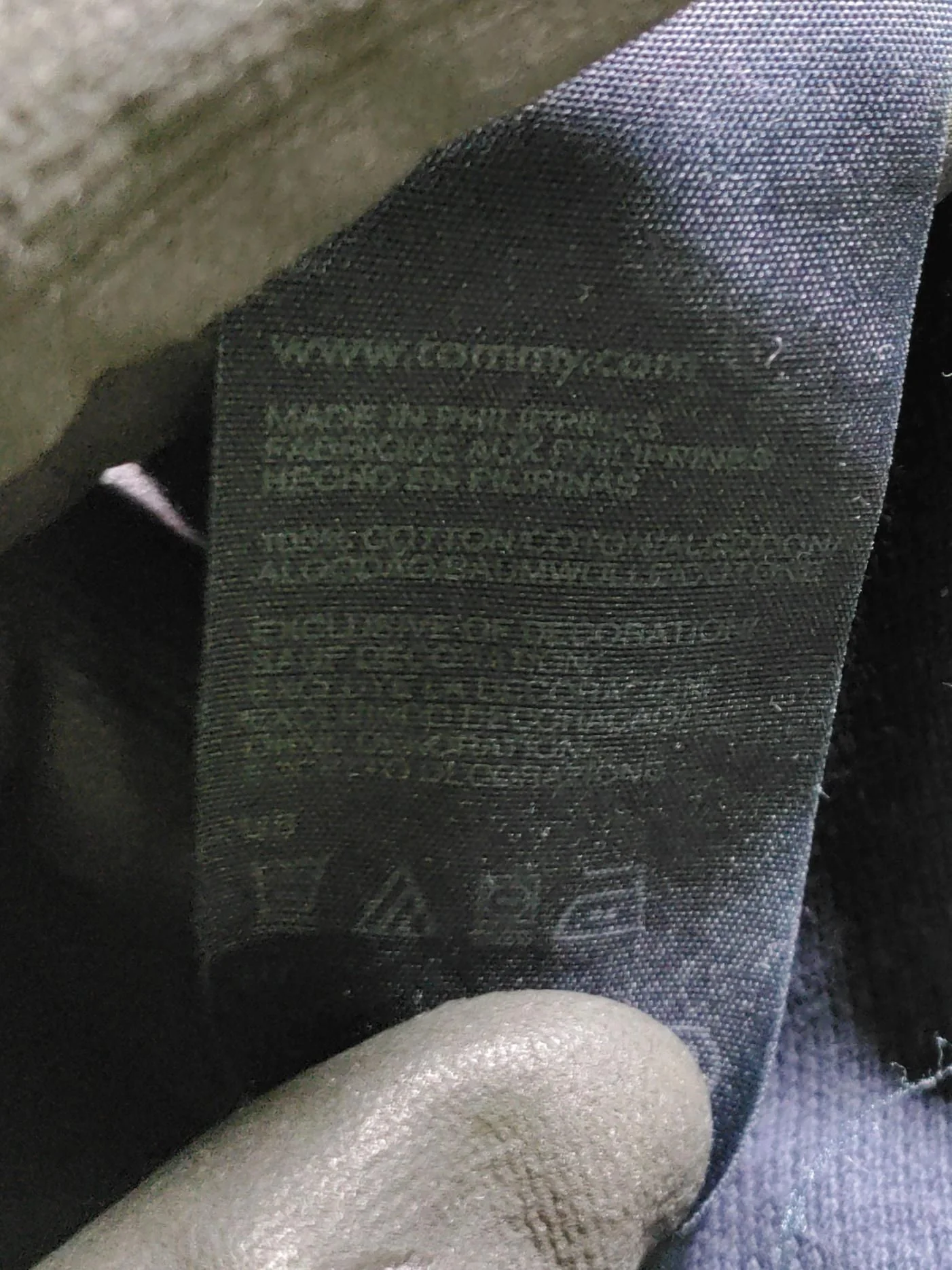 Tommy Hilfiger Men's T-Shirt M Blue Striped 100% Cotton Basic - Image 6